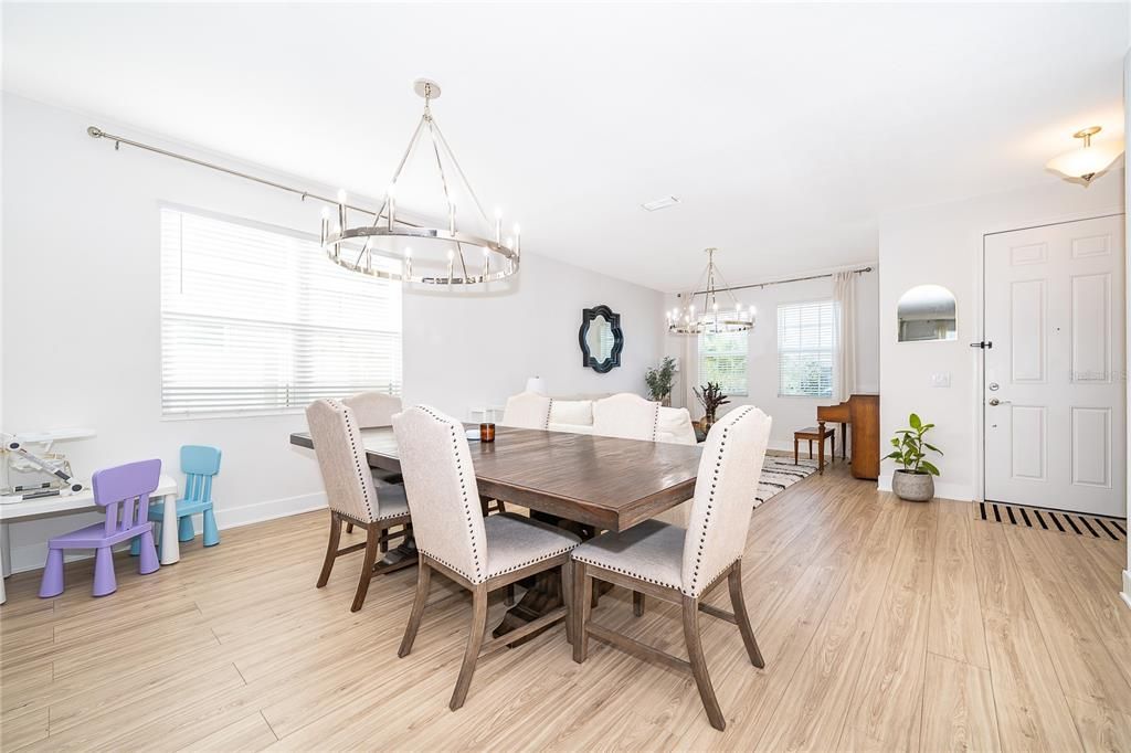 En Venta: $495,000 (5 camas, 3 baños, 3194 Pies cuadrados)