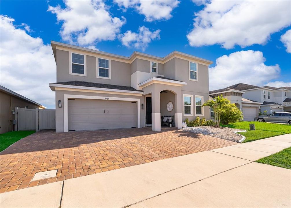 En Venta: $495,000 (5 camas, 3 baños, 3194 Pies cuadrados)