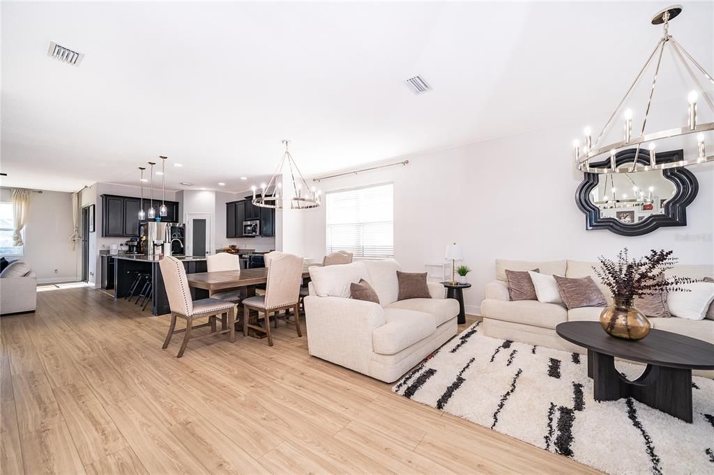 En Venta: $495,000 (5 camas, 3 baños, 3194 Pies cuadrados)