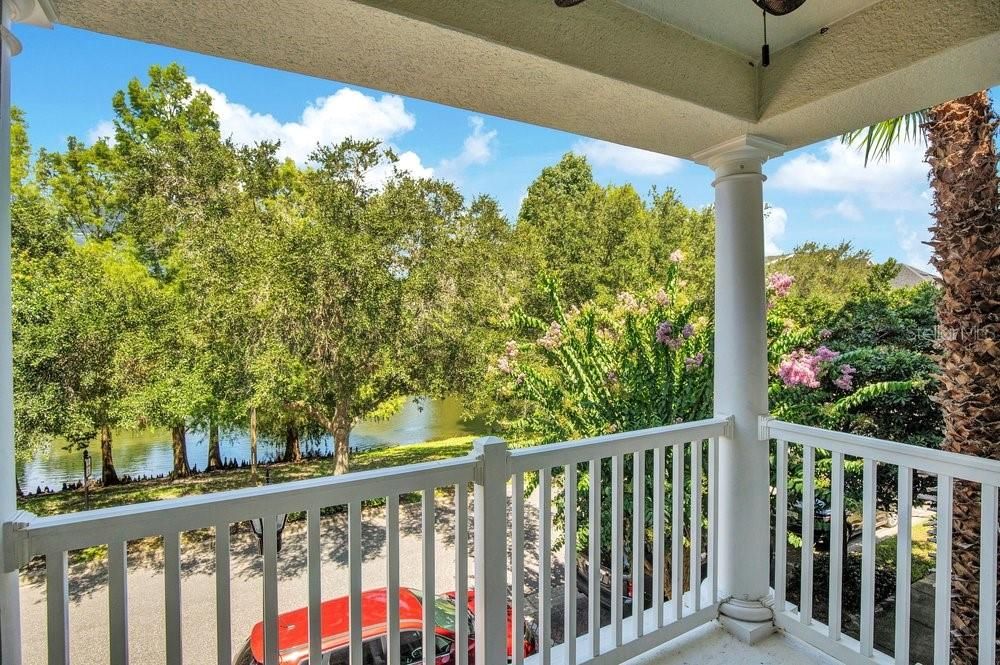 На продажу: $395,000 (3 спален, 3 ванн, 1872 Квадратных фут)