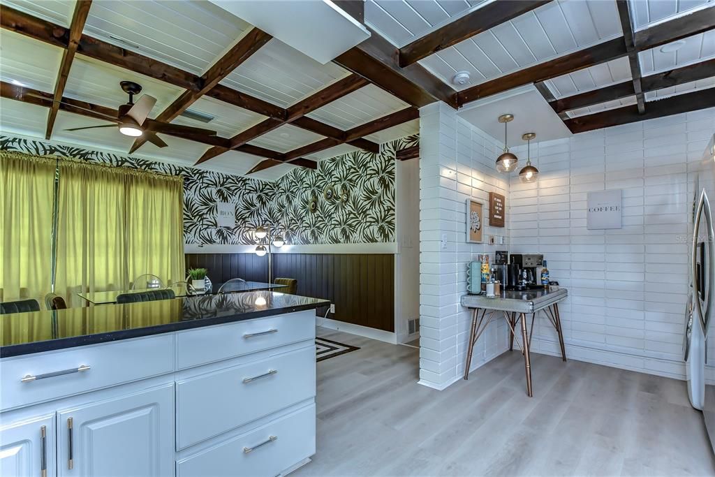 For Rent: $4,900 (3 beds, 3 baths, 1400 Square Feet)