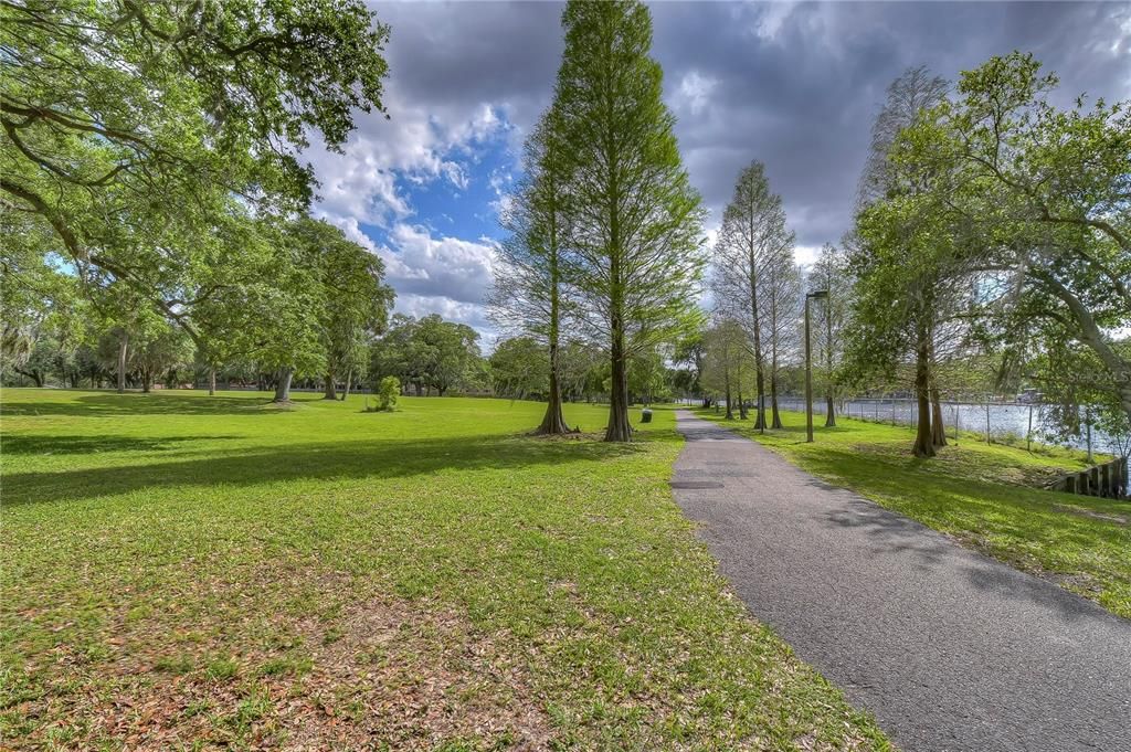 For Rent: $4,900 (3 beds, 3 baths, 1400 Square Feet)