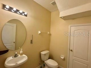 В аренду: $2,450 (3 спален, 2 ванн, 1699 Квадратных фут)