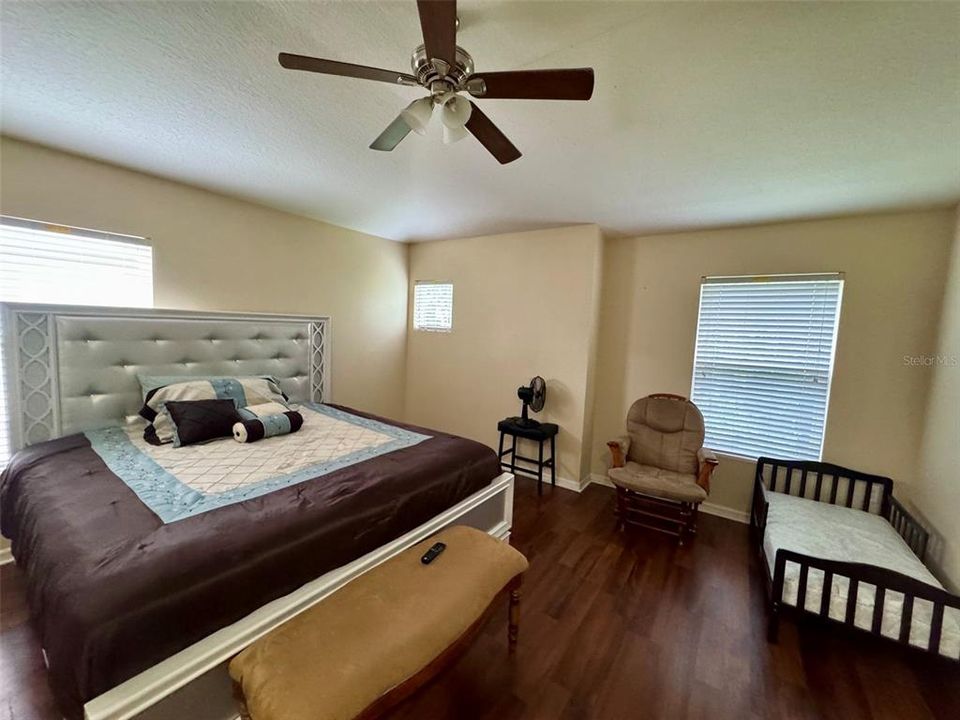 В аренду: $2,450 (3 спален, 2 ванн, 1699 Квадратных фут)