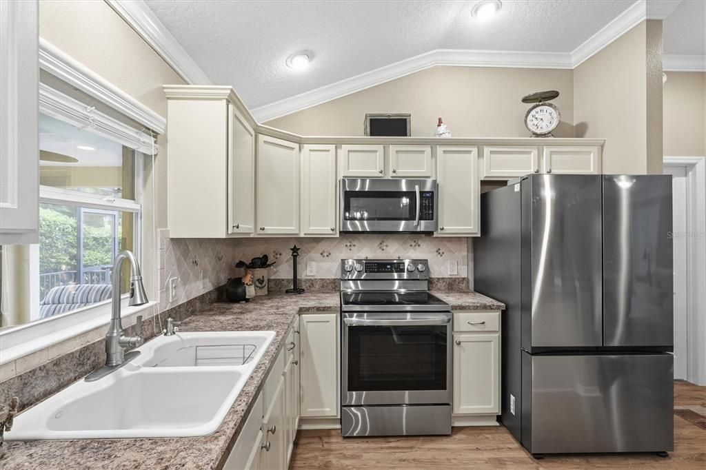 En Venta: $399,000 (3 camas, 2 baños, 1604 Pies cuadrados)