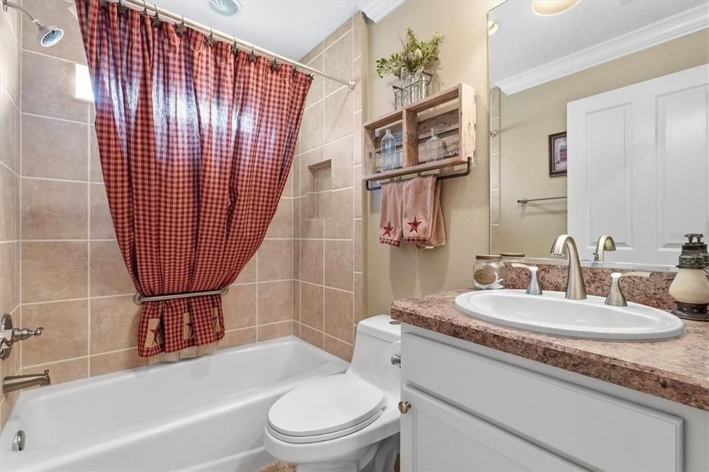 En Venta: $399,000 (3 camas, 2 baños, 1604 Pies cuadrados)