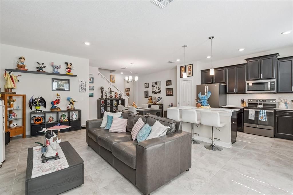 En Venta: $359,900 (3 camas, 2 baños, 1859 Pies cuadrados)
