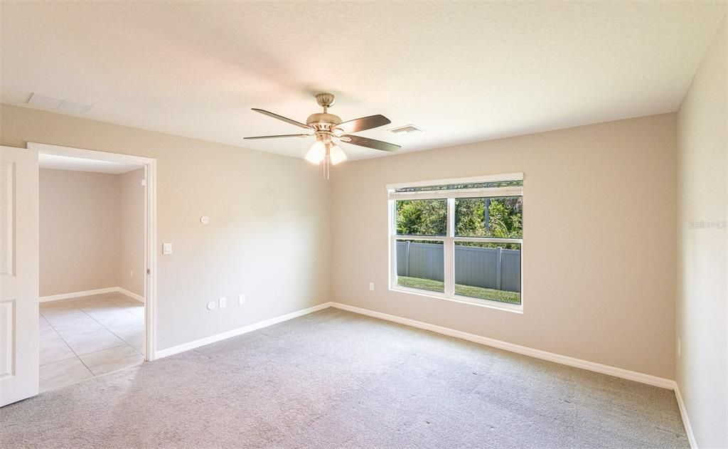 出租: $2,300 (3 贝兹, 2 浴室, 1529 平方英尺)