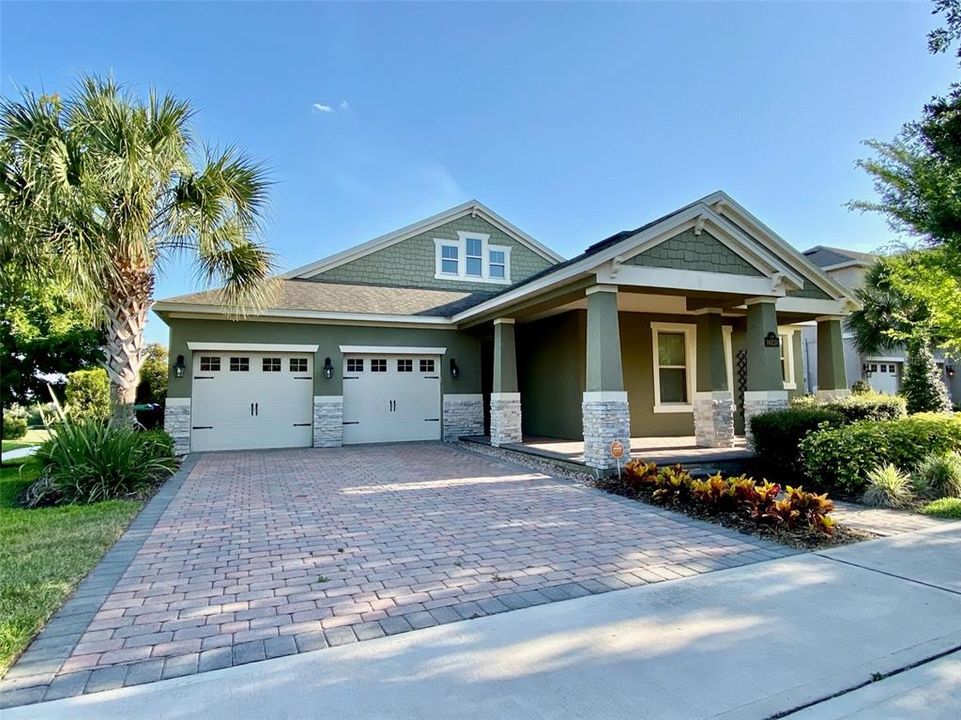 For Rent: $4,150 (4 beds, 3 baths, 2772 Square Feet)