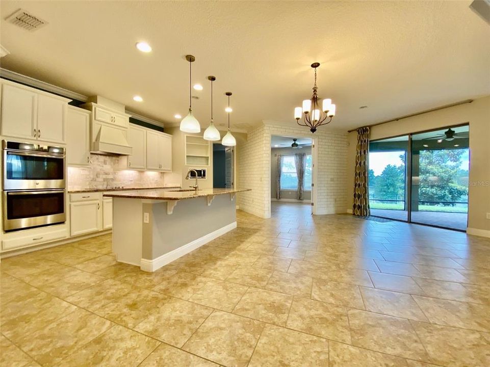 For Rent: $4,150 (4 beds, 3 baths, 2772 Square Feet)