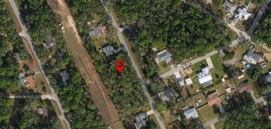 На продажу: $21,000 (0.39 acres)
