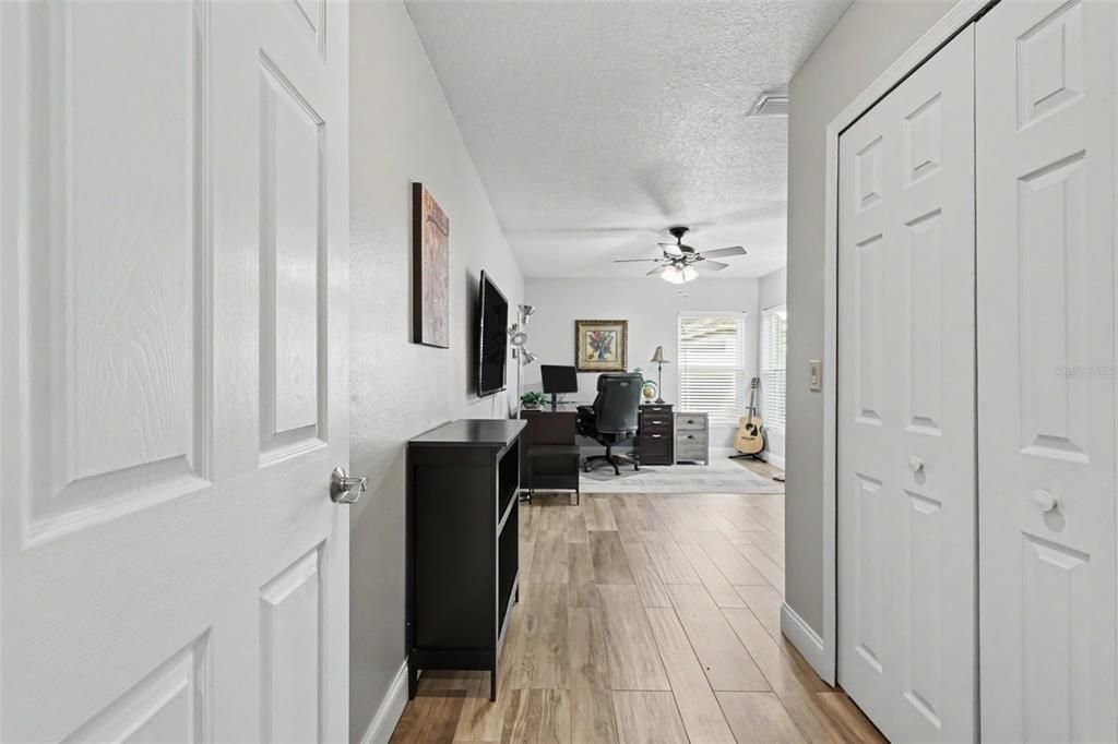 For Sale: $804,900 (3 beds, 2 baths, 2490 Square Feet)