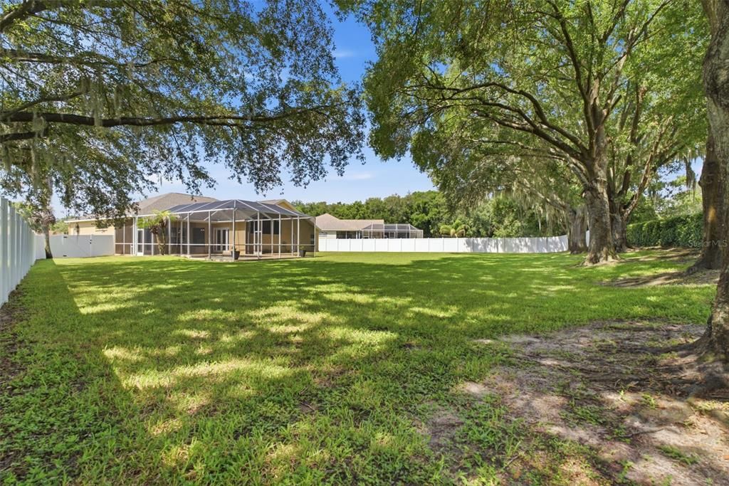 En Venta: $565,000 (4 camas, 2 baños, 2150 Pies cuadrados)