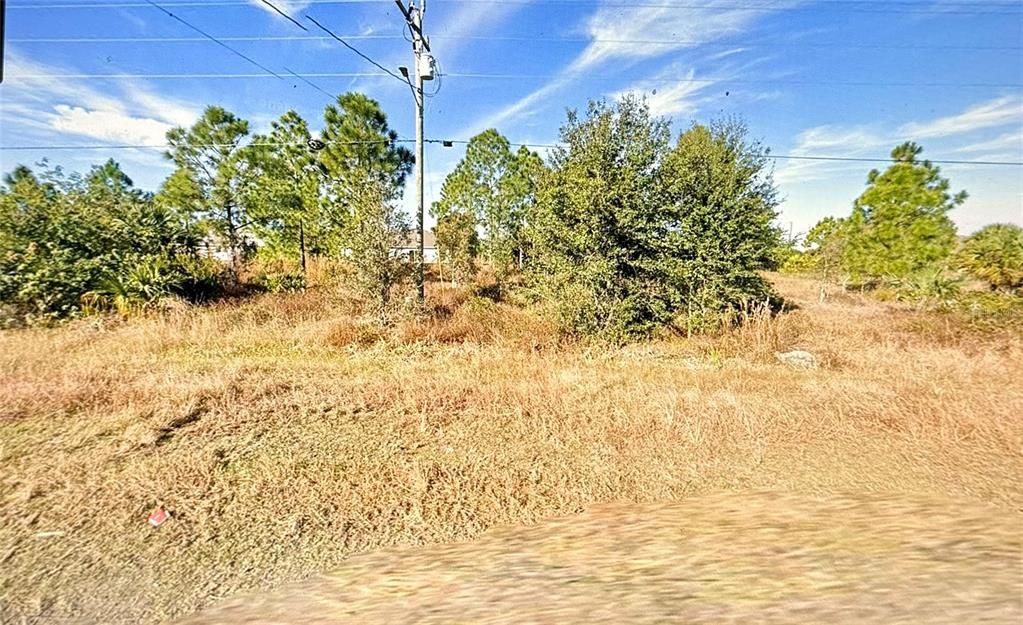 На продажу: $39,900 (0.29 acres)