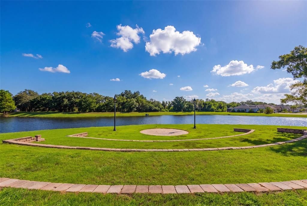 En Venta: $685,000 (4 camas, 3 baños, 2868 Pies cuadrados)