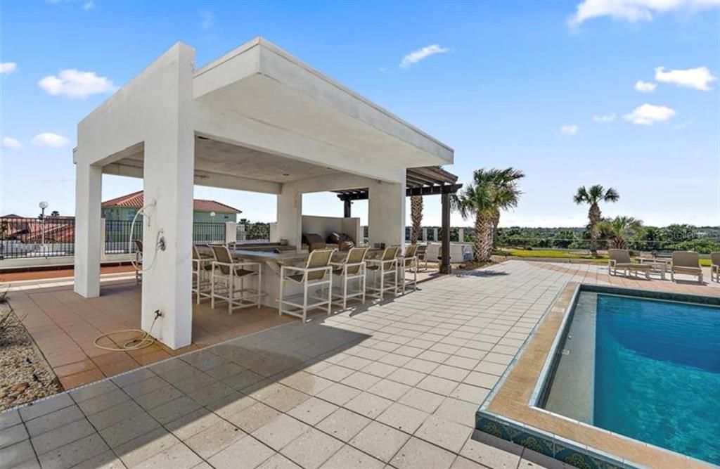 For Sale: $499,000 (2 beds, 2 baths, 1215 Square Feet)