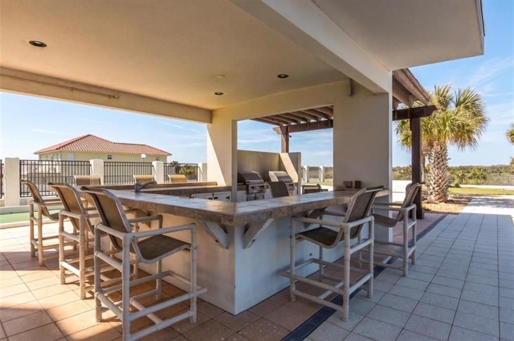 For Sale: $499,000 (2 beds, 2 baths, 1215 Square Feet)