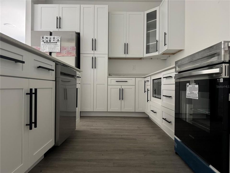 В аренду: $2,200 (3 спален, 2 ванн, 1762 Квадратных фут)