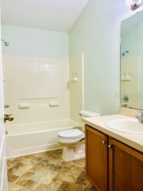 На продажу: $319,900 (4 спален, 3 ванн, 2234 Квадратных фут)