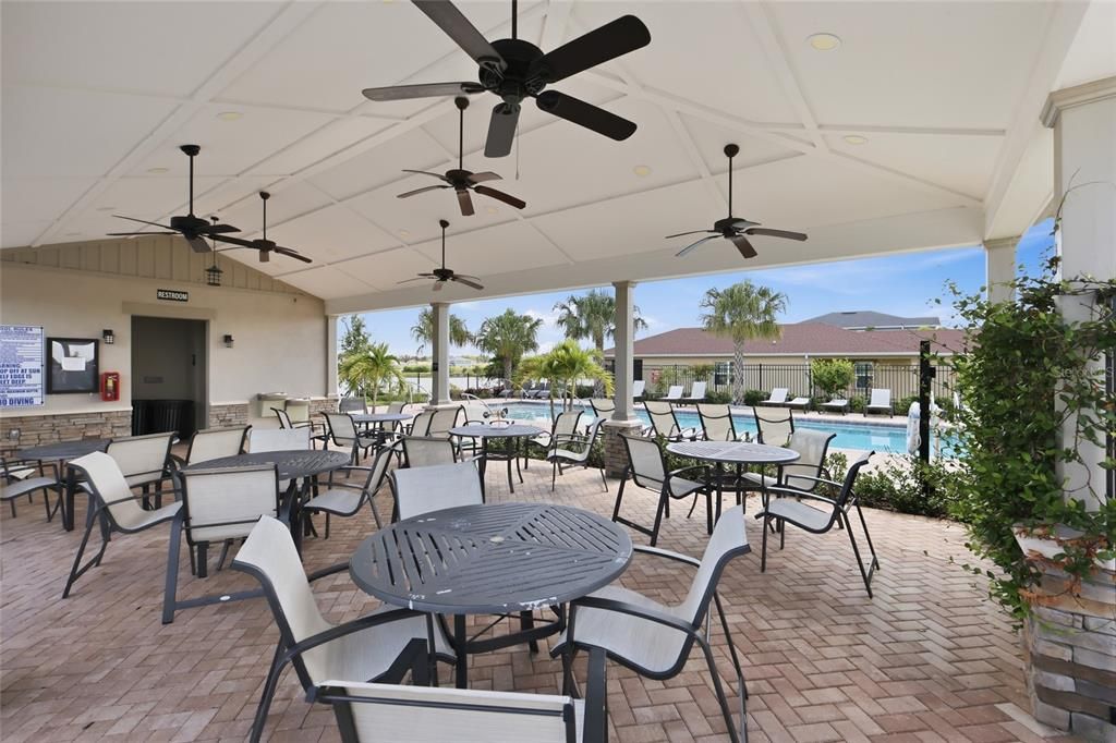 For Sale: $374,900 (3 beds, 2 baths, 1627 Square Feet)