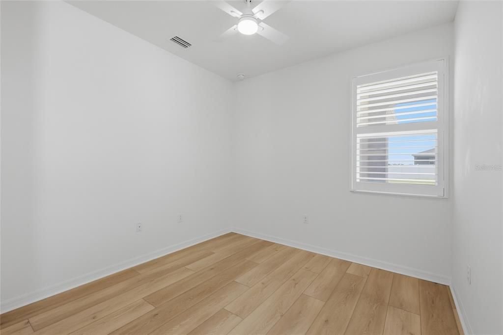 En Venta: $374,900 (3 camas, 2 baños, 1627 Pies cuadrados)