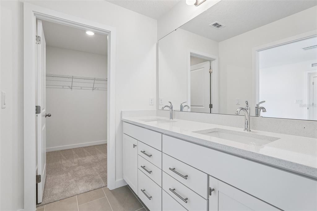 En Venta: $344,990 (3 camas, 2 baños, 1469 Pies cuadrados)