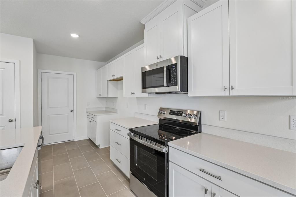 En Venta: $344,990 (3 camas, 2 baños, 1469 Pies cuadrados)