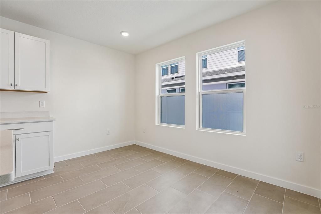 En Venta: $344,990 (3 camas, 2 baños, 1469 Pies cuadrados)