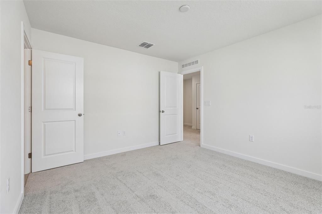 En Venta: $344,990 (3 camas, 2 baños, 1469 Pies cuadrados)