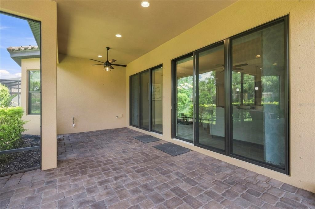 En Venta: $605,000 (3 camas, 2 baños, 1923 Pies cuadrados)
