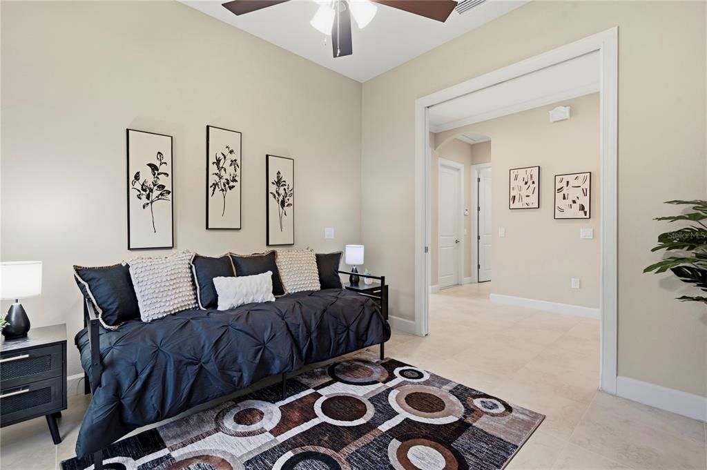 En Venta: $605,000 (3 camas, 2 baños, 1923 Pies cuadrados)