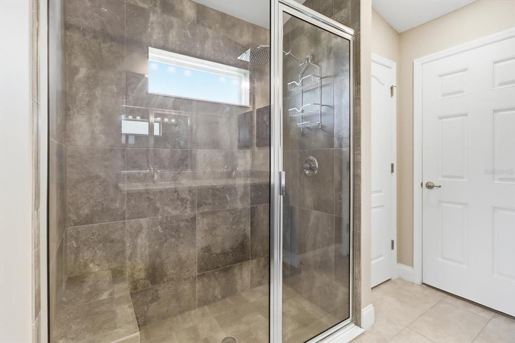 На продажу: $469,000 (3 спален, 2 ванн, 2010 Квадратных фут)