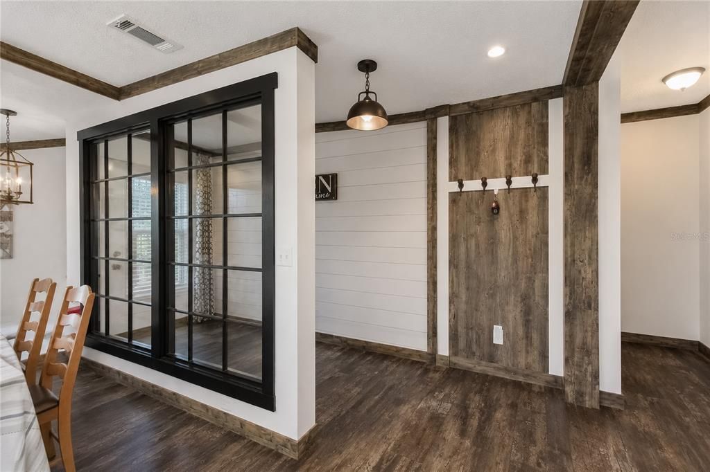 Active With Contract: $300,000 (3 beds, 2 baths, 1800 Square Feet)