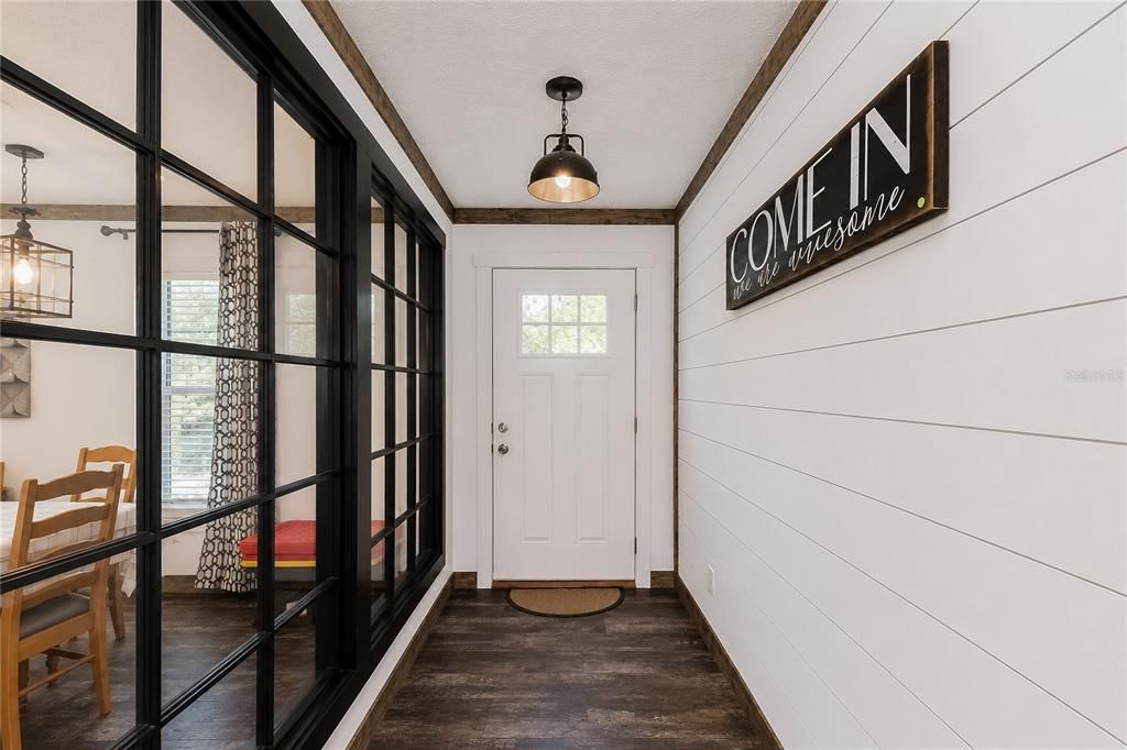 Active With Contract: $300,000 (3 beds, 2 baths, 1800 Square Feet)