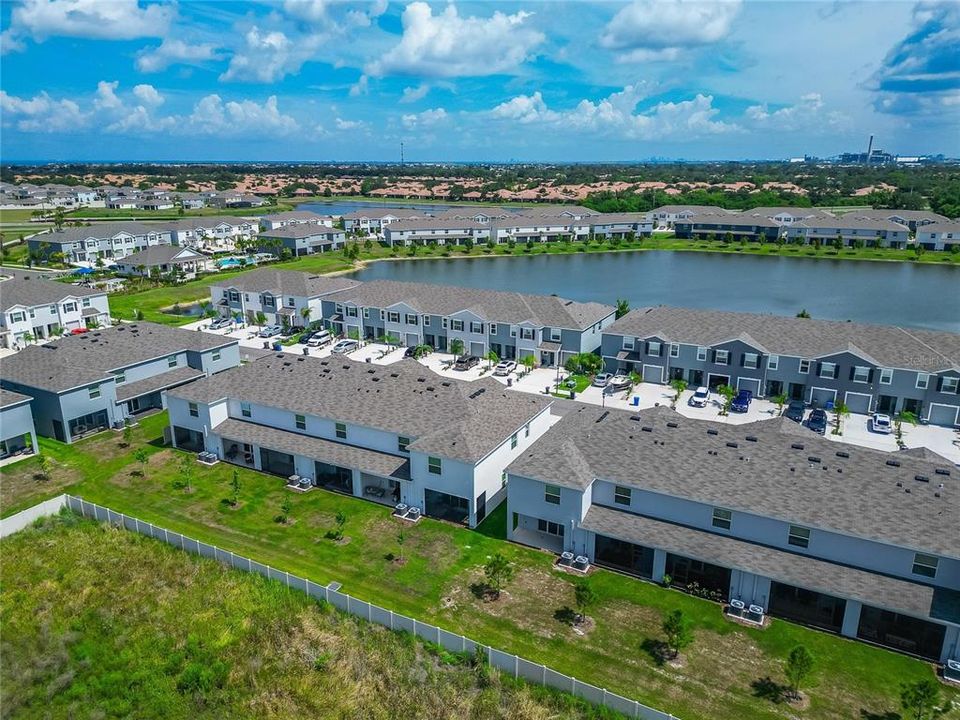 В аренду: $1,975 (3 спален, 2 ванн, 1758 Квадратных фут)