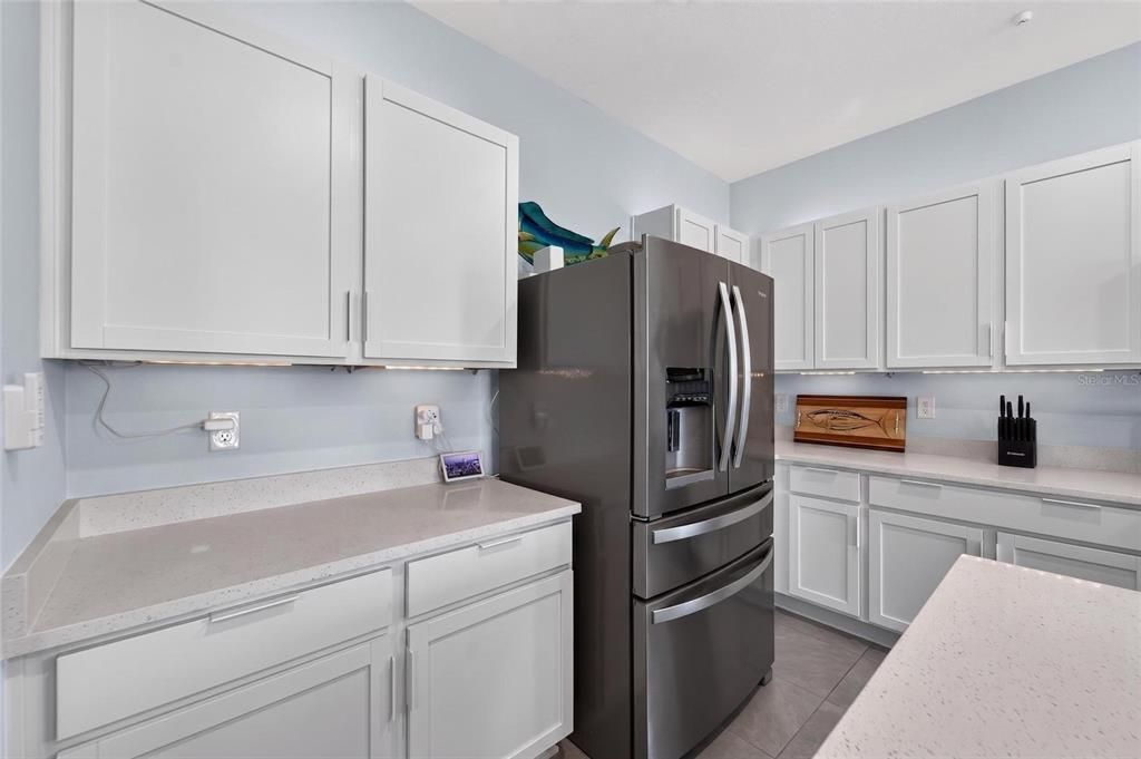 В аренду: $1,975 (3 спален, 2 ванн, 1758 Квадратных фут)