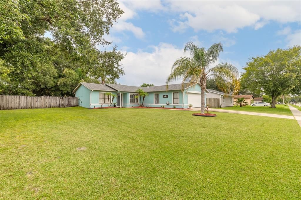 Activo con contrato: $339,000 (3 camas, 2 baños, 1176 Pies cuadrados)