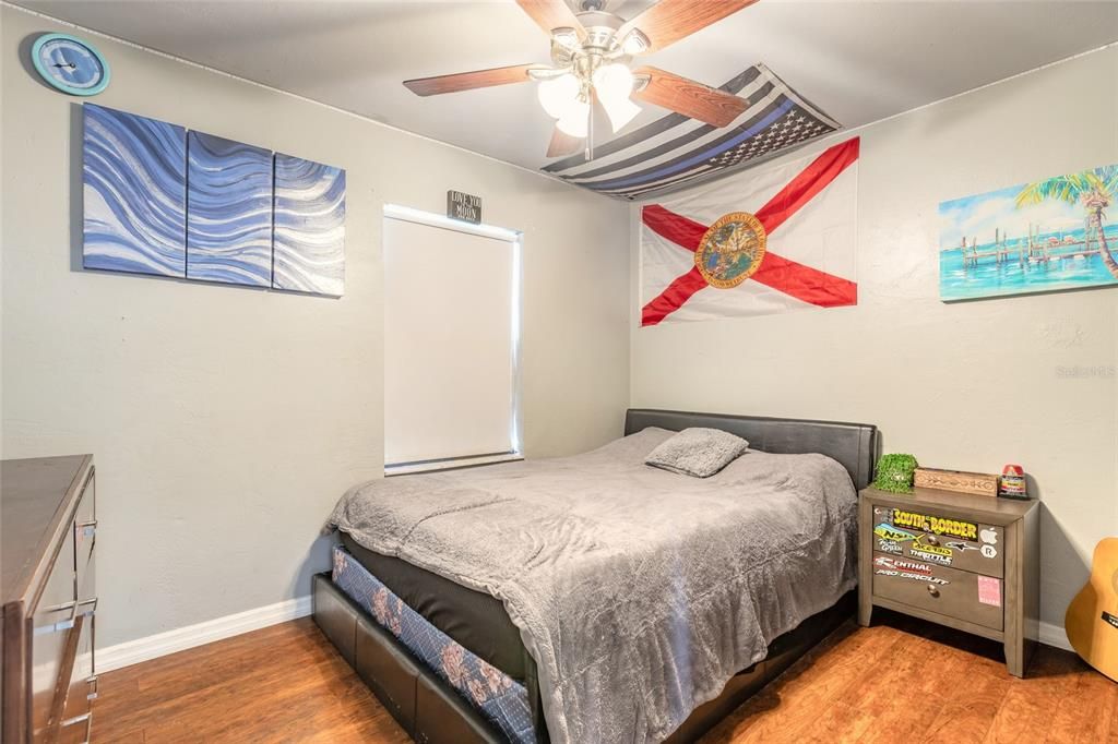 Activo con contrato: $339,000 (3 camas, 2 baños, 1176 Pies cuadrados)