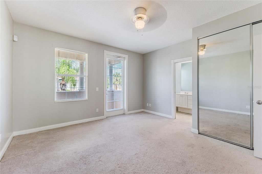 В аренду: $2,400 (3 спален, 2 ванн, 1652 Квадратных фут)