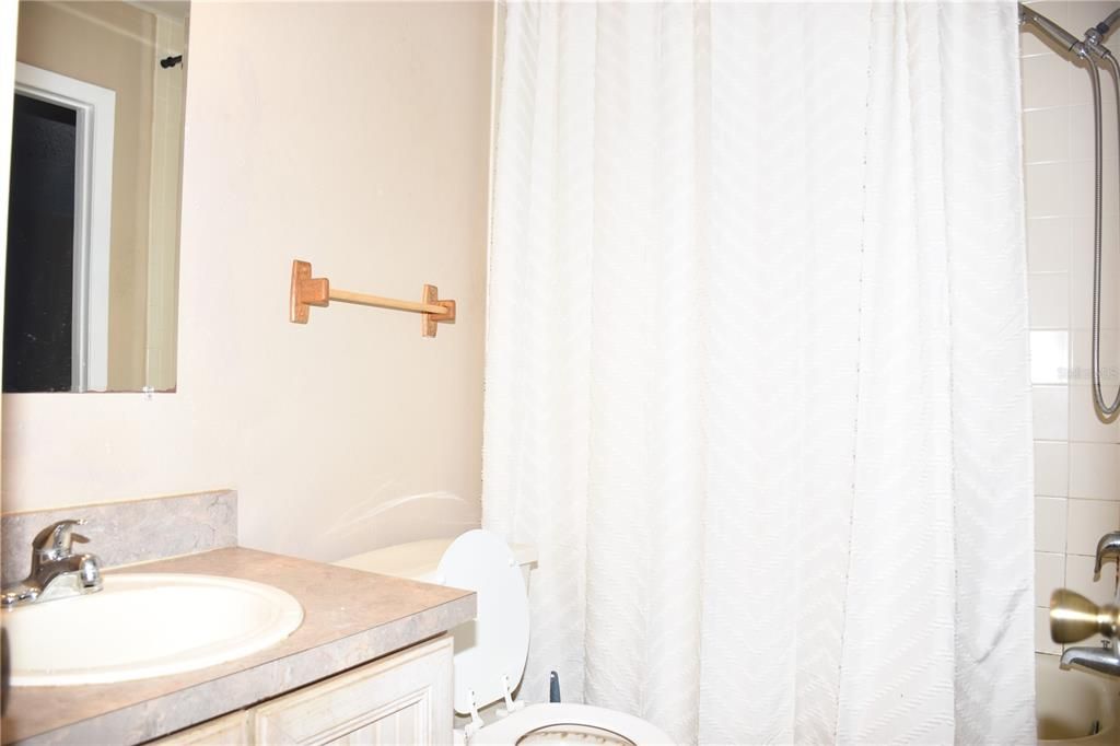 For Sale: $125,000 (2 beds, 2 baths, 1200 Square Feet)