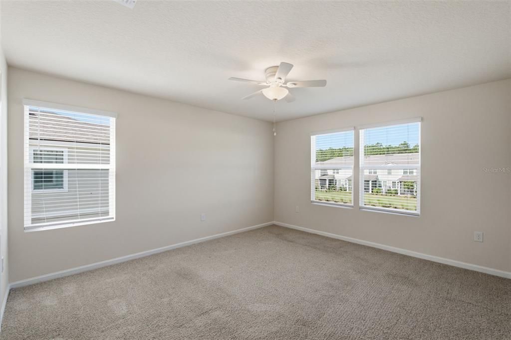 For Sale: $280,000 (3 beds, 2 baths, 1795 Square Feet)