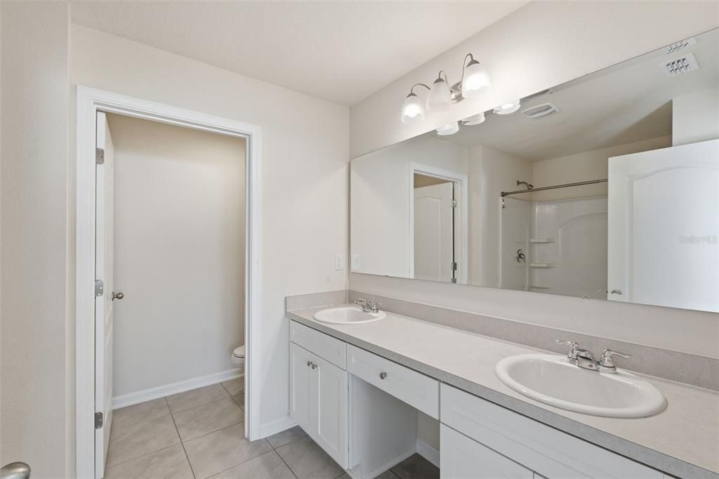 For Sale: $280,000 (3 beds, 2 baths, 1795 Square Feet)