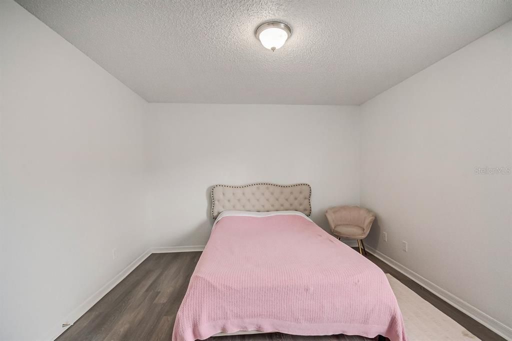 В аренду: $2,800 (2 спален, 2 ванн, 1378 Квадратных фут)