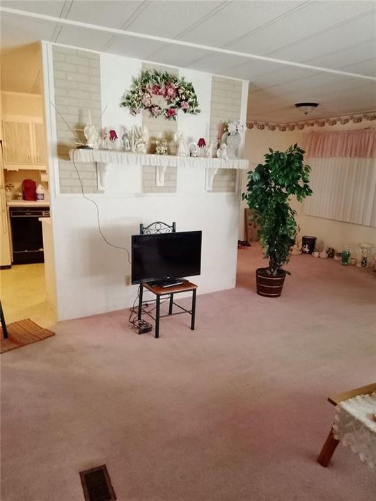 For Sale: $79,000 (2 beds, 2 baths, 1152 Square Feet)