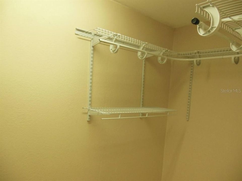 For Rent: $2,500 (4 beds, 2 baths, 1700 Square Feet)