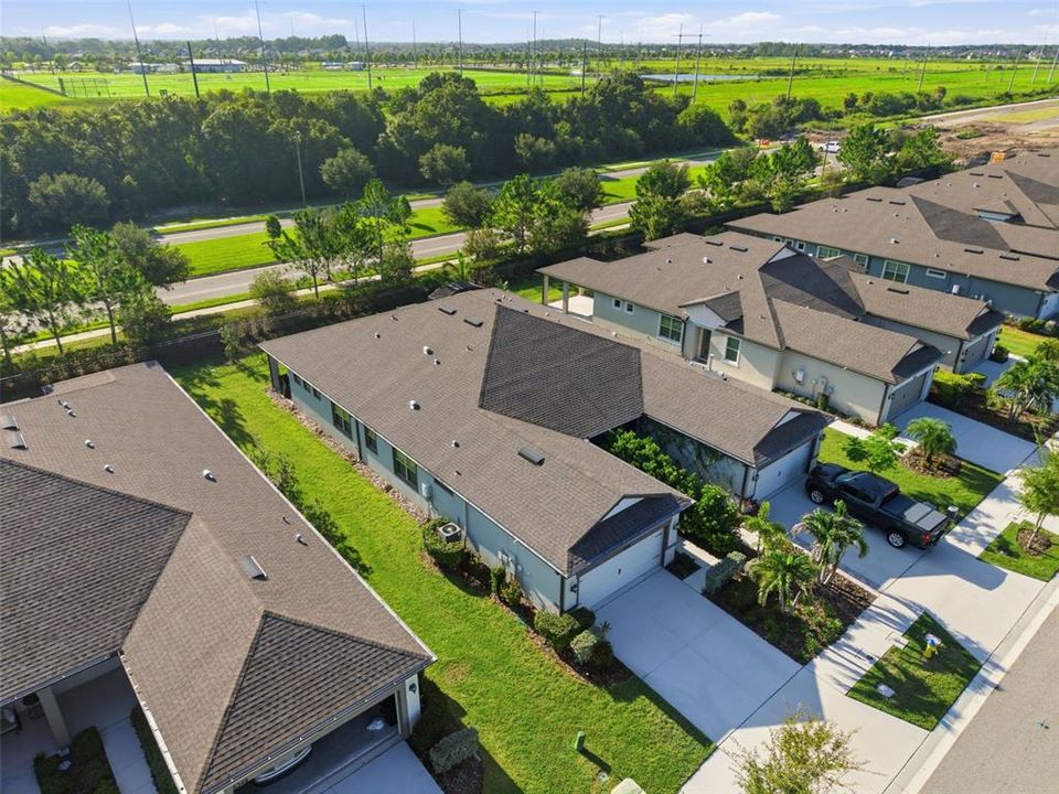 На продажу: $337,000 (2 спален, 2 ванн, 1584 Квадратных фут)