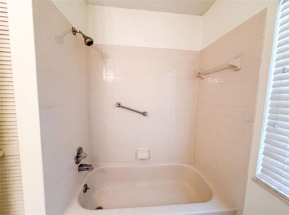 En Venta: $175,000 (2 camas, 2 baños, 1189 Pies cuadrados)