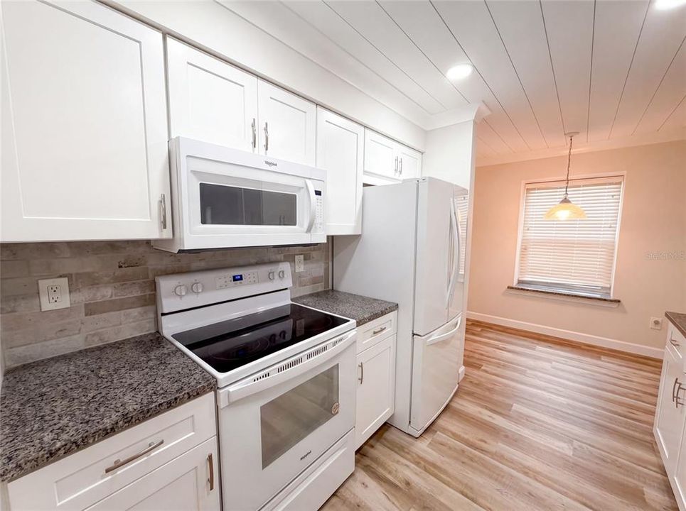 En Venta: $175,000 (2 camas, 2 baños, 1189 Pies cuadrados)