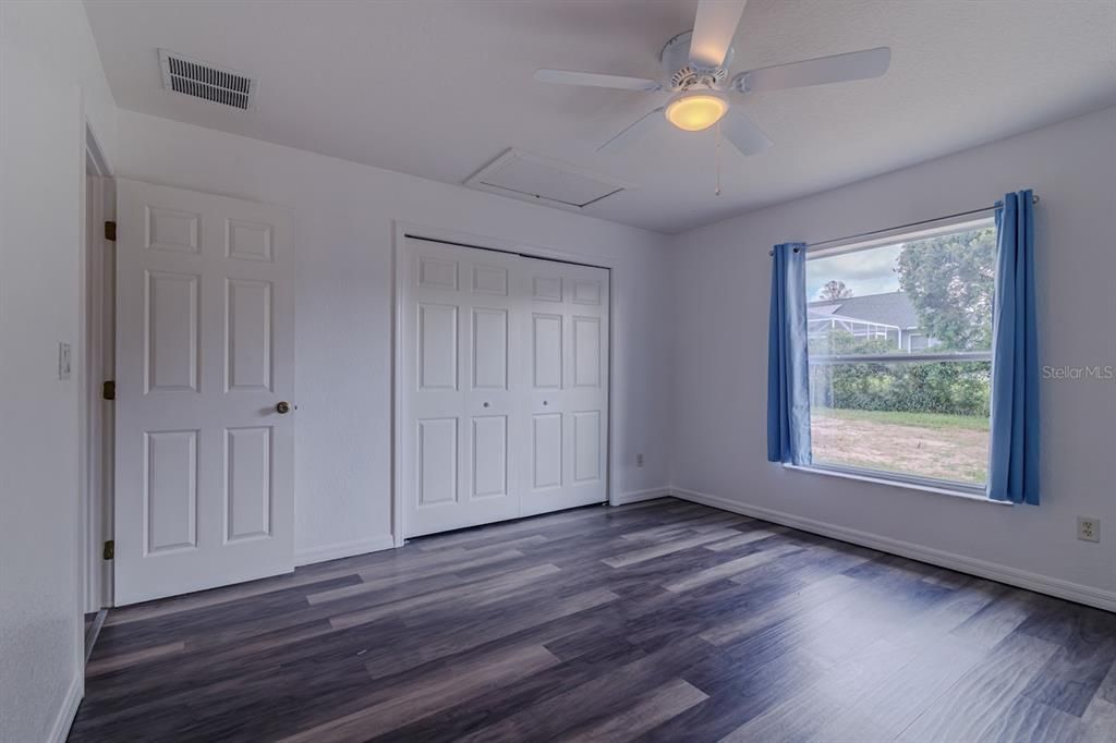 En Venta: $280,000 (3 camas, 2 baños, 1722 Pies cuadrados)