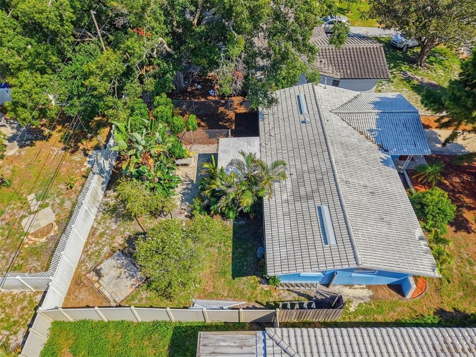 En Venta: $353,990 (2 camas, 2 baños, 904 Pies cuadrados)